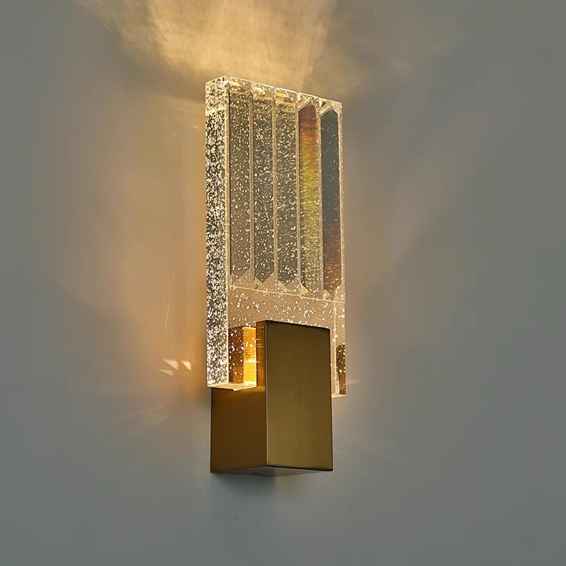WALL LAMP 33
